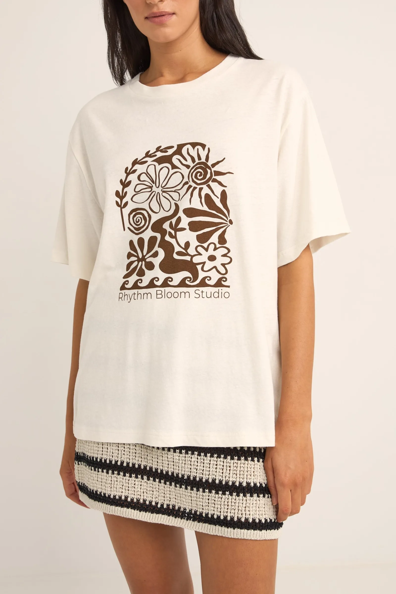 Rhythm Livin Bloom Studio Oversized T-Shirt Vintage White-Women T-shirts