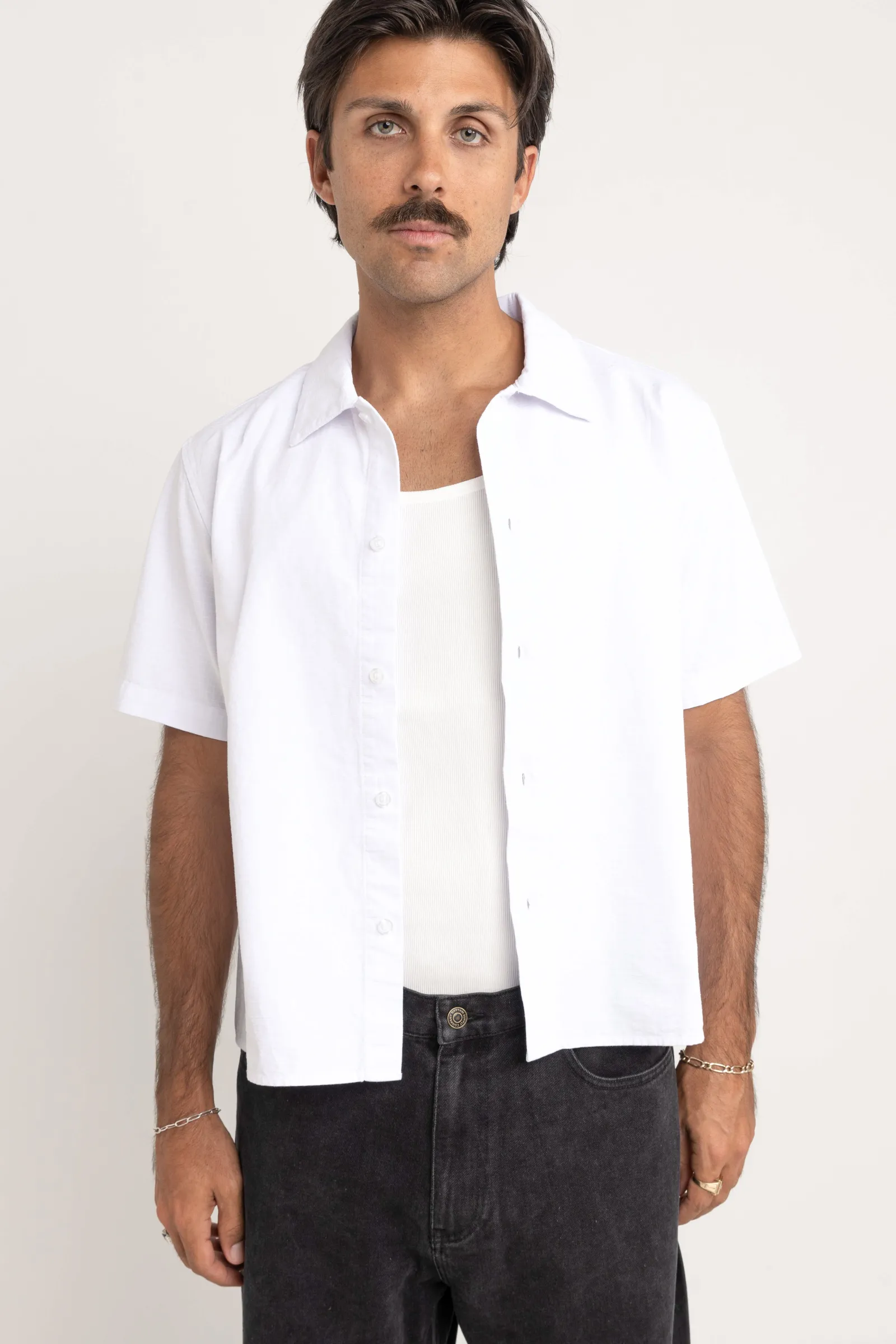 Rhythm Livin Jesse Pleat Ss Shirt- Woven Shirts