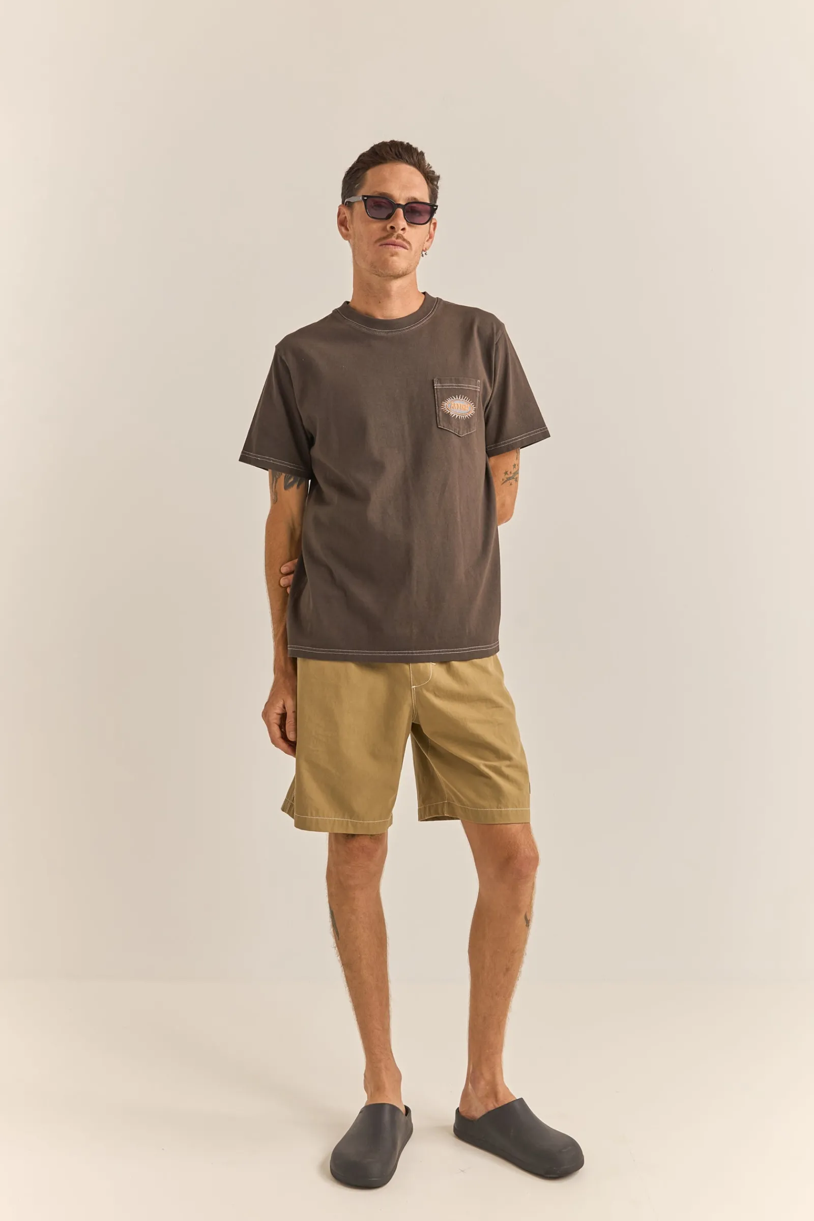 Rhythm Livin Rays Vintage Ss T-Shirt Vintage Black- T-shirts